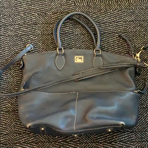 Dooney and Bourne handbag/tote - Picture 2 of 7